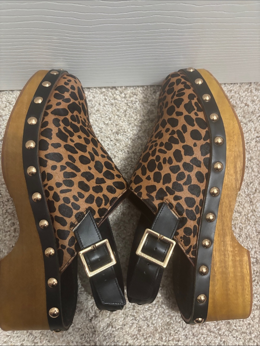 Kelsi Dagger Leopard-Print Slingback Clogs in Brown and Black